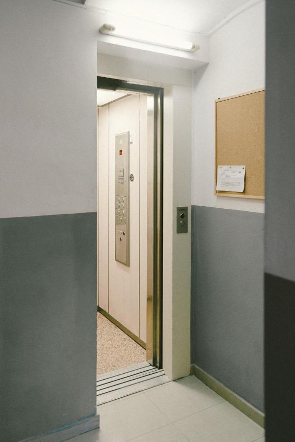 Brummell Apartments Montjuic برشلونة المظهر الخارجي الصورة